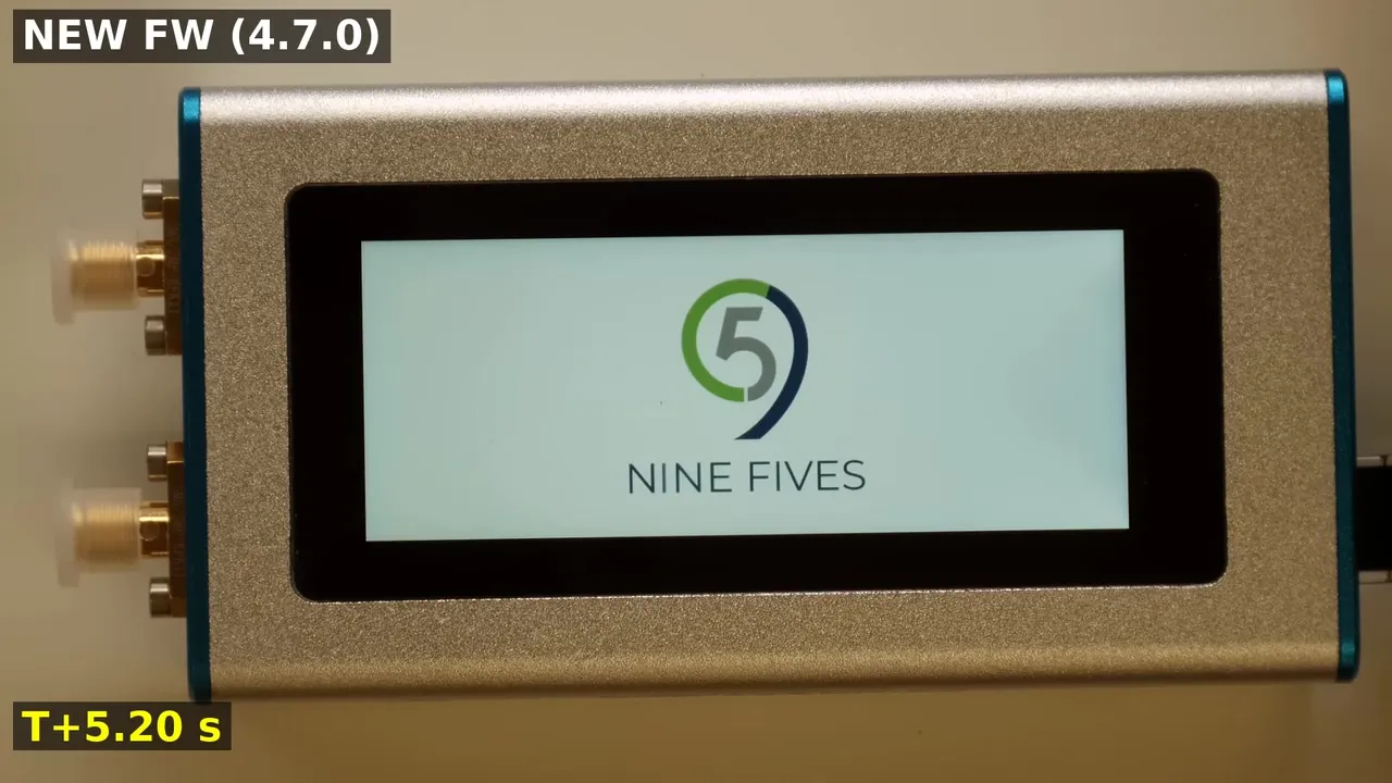 Attenuator running the new firmware 4.7.0, already showing the Nine Fives splash screen 5.20 seconds after PoE is applied